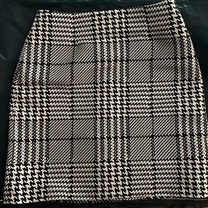 White House Black Market skirt, size 8